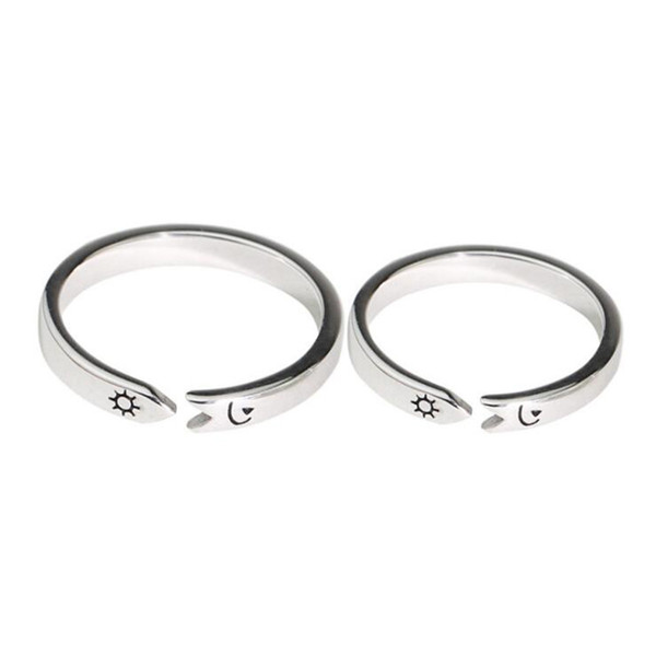 A pair of S925 silver opening adjustable rings A pair of S925 silver opening adjustable rings