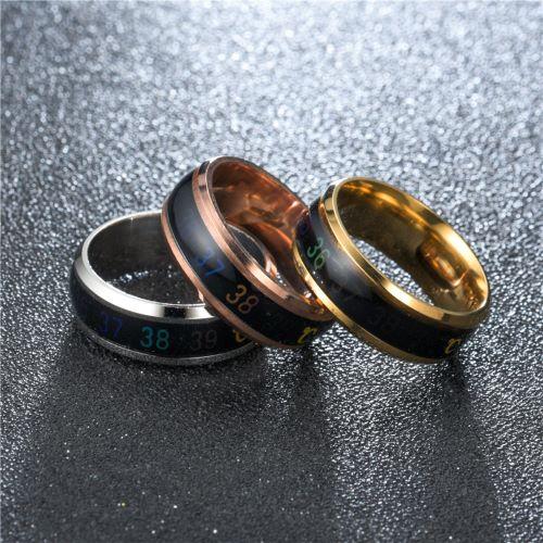 2019 European and American fashion new smart temperature couple ring mood temperature display ring source wholesale direct sales