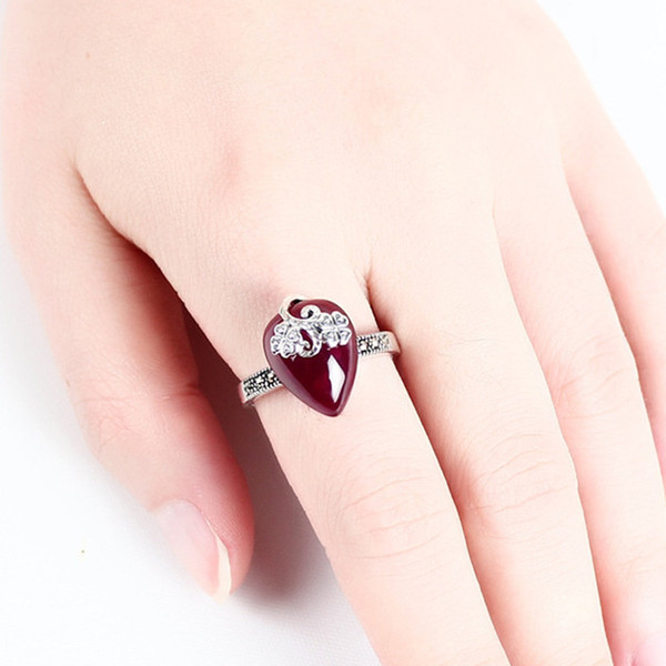 Thai silver inlaid garnet rings retro genuine court women's jewelry, 19 spring fashion.Garnet Sapphire, Ruby