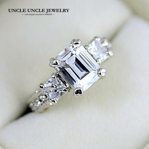 Classic White Gold Color Clear Rectangle Zirconia Rhinestone Luxury Woman Finger Ring Wholesale Gift