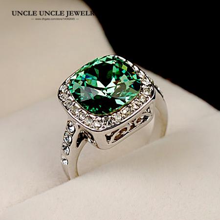 White Gold Color Royal Design Austrian Crystal Square Green Woman Finger Ring Wholesale