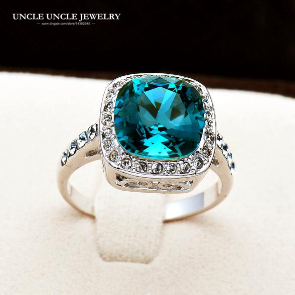 White Gold Color Royal Design Austrian Crystal Surrounded Square Blue Crystal Woman Finger Ring Wholesale Birthday Gifts