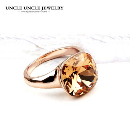 Woman Artificial Champagne Crystal Ring Rose Gold Color Glossy Luxury Square Finger Rings Wholesale