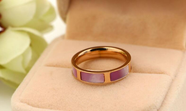 New Korean version of the rectangular color shell red shell rose gold ring female powder shell titanium steel rose gold ring