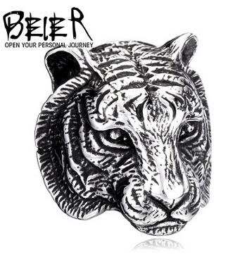 2019 Fashion accessories wholesale Titanium steel ring Men's domineering tiger head ring pock personality ring Three color 161