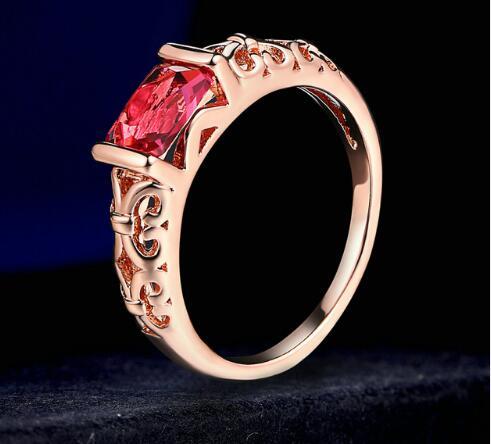 Red Crystal Wedding Rings Rose Gold Color / Silver Tone Fashion Retro Engagement Ring Jewelry For Women