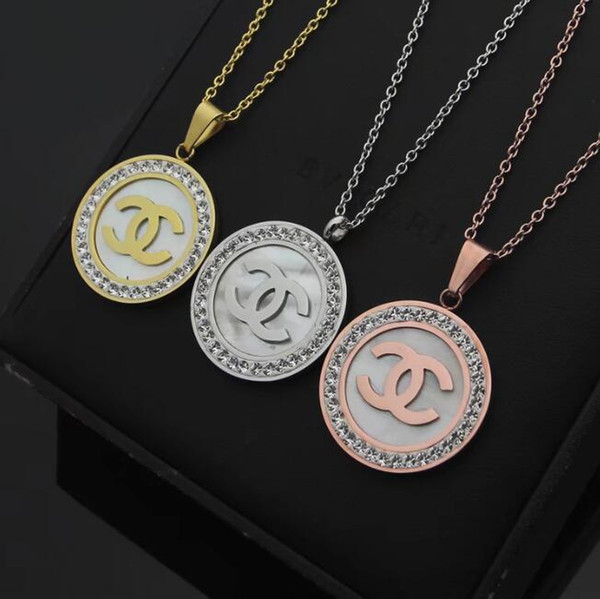 Top deluxe classic Brand Designer large shell diamond letter necklace Jewelry gold rose silver pendant for girls Women Wedding Gift