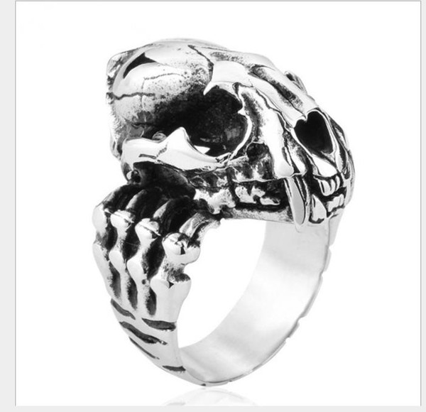 Fashion and antique Tiger head bone ring for men