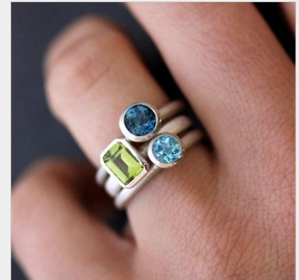 Combination of rings, European and American fashion accessories, plated 18K three colored jewels lady ring, spot.