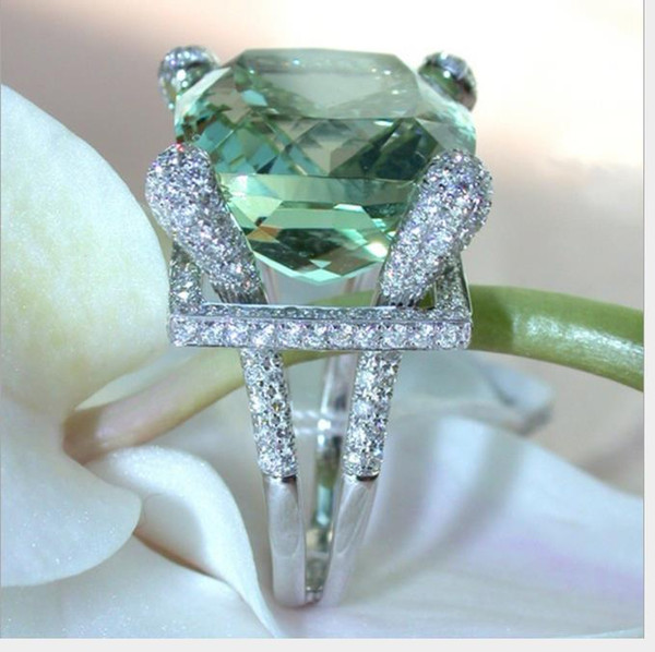 European and American wedding gifts, fashion accessories, white gold, emerald, zircon, ring girl.