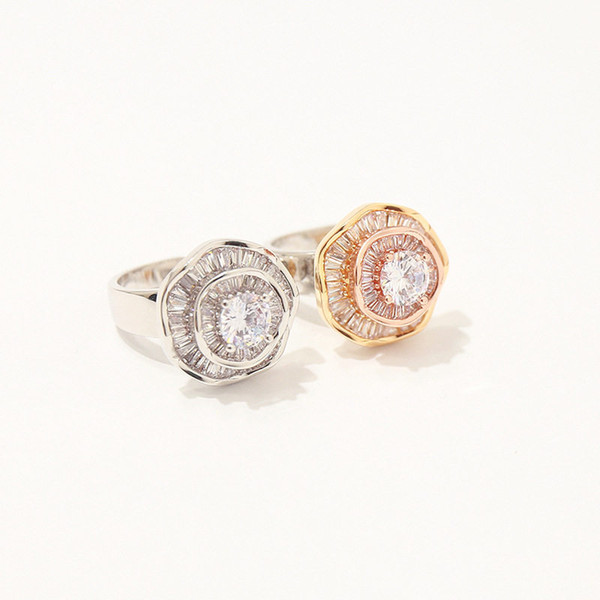 Luxury Designer Flower Rings Women's Fashion Sparkling Rhinestone Ring Lady Gold Silver Wedding Rings Girls Fine Jewellery Lovers Gift