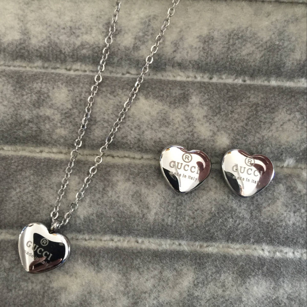 New 2019 Luxury Brand Designer heart necklace and Earrings double Letter Jewelry sets 18k gold silver rose gold Women Wedding Free Shipping