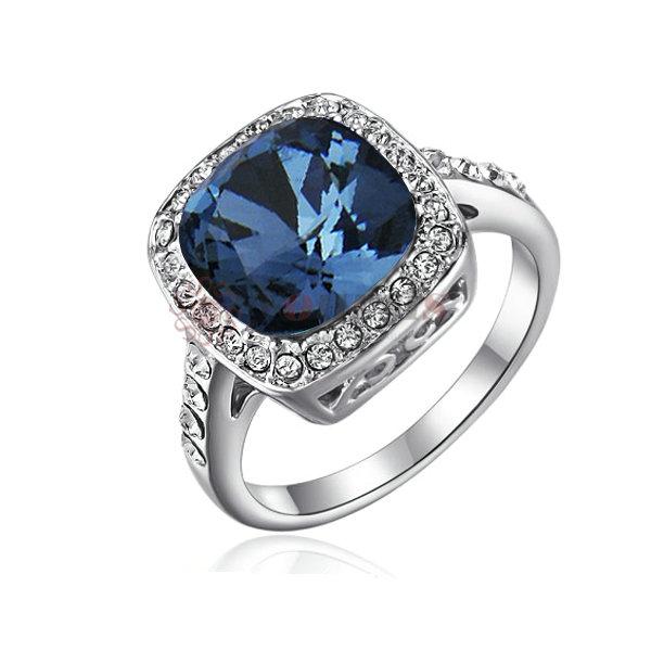 Yoursfs Rings Blue Crystal Statement 18 K White Gold Plated Lady Emulational Diamond Fashion Jewelry Big Stone Rings for Women Cocktail