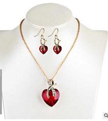 Foreign trade Europe and America wedding dinner high-end luxury heart-shaped Austrian crystal zircon earrings necklace jewelry set women