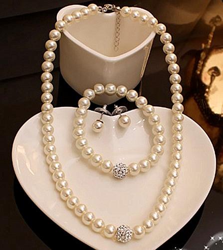 High Quality Cream Glass Pearl and Disco Rhinestone Ball Women Bridal Necklace Bracelet and Earrings Wedding Jewelry Sets