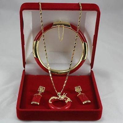 2017 Fine Jewellery 18k yellow gold Red Jade Earring Pendant Bracelet Set