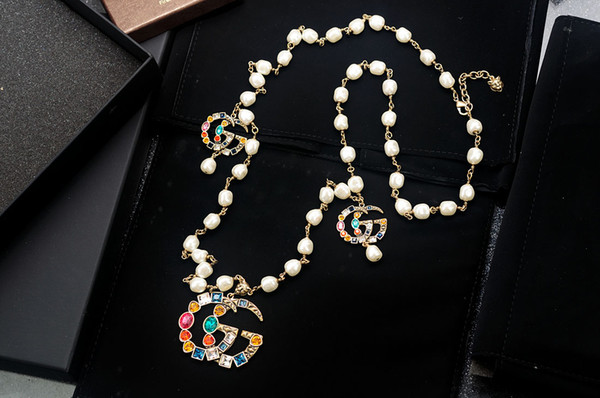 New Fashion Top Quality Celebrity design Luxury Letter Pearl diamond necklace Metal Letter leopard Rivets necklace Jewelry With Box