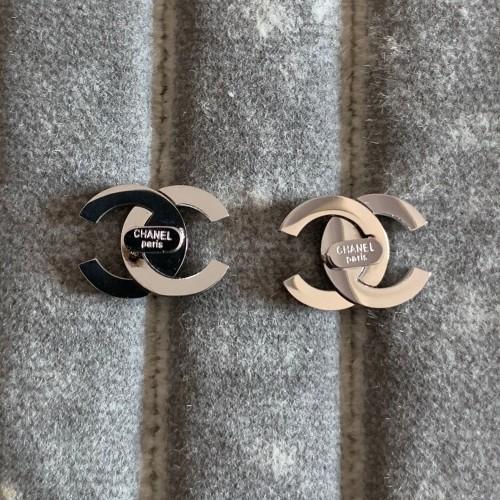 Hot sale 2019 High Quality Famous Brand Design Jewelry 316L Stainless Steel Luxury Gold silver Stud Earrings For girls Women birthday gift