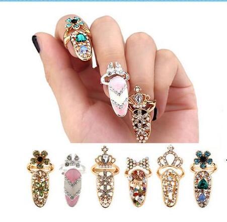 Fashion Rhinestone Cute Bowknot Finger Nail Ring Charm Crown Flower Crystal Female Personality Nail Art Rings Resizable Knuckle Party Ring