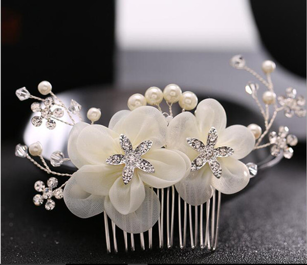 New arrival European - style bride hair combs decorative diamond rhinestone flower head wedding bride headdress wholesale