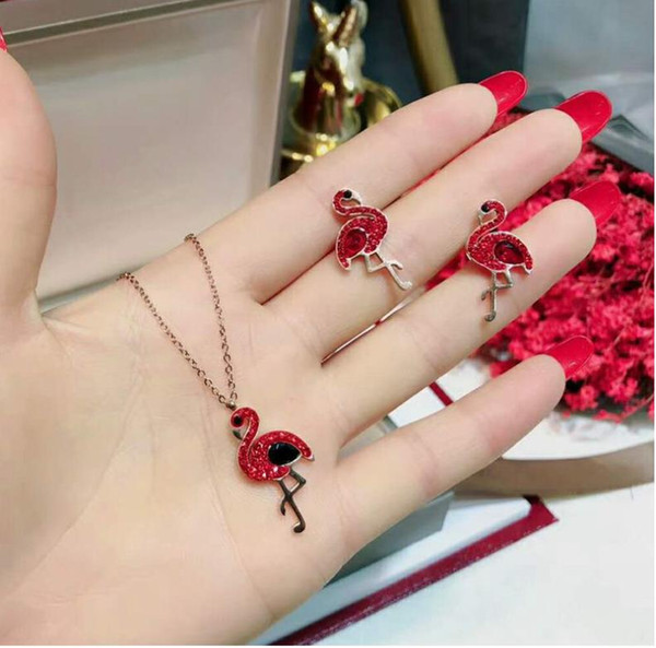European and American fashion new good luck titanium steel jewelry Personalized flamingo necklace bracelet earrings set does not fade