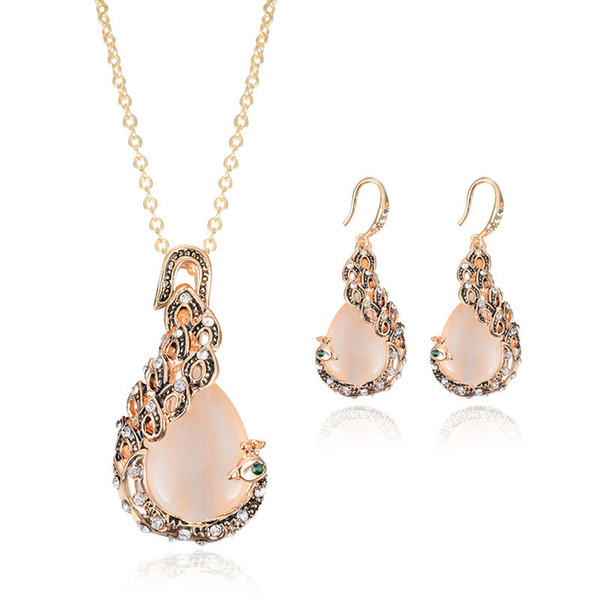 Pink Jewelry Gold Plated Necklace Set Fashion Peacock Diamond Wedding Bridal Costume Jewelry Sets Party Ruby Jewelrys(Necklace + Earrings)