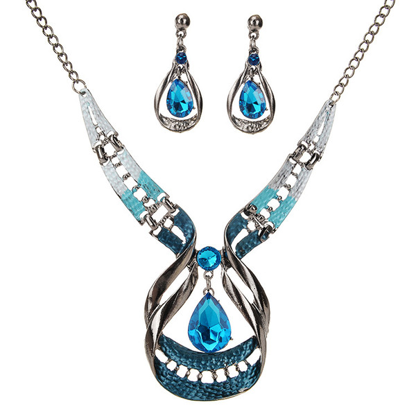 2019 new product listing luxurious bridal jewelry set wholesale custom creative cute drop shape crystal jewelry set