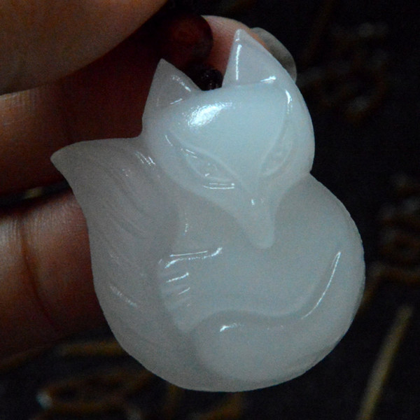 Natural Afghan Jade Fox Pendant Lovely Moves Peach Blossoms