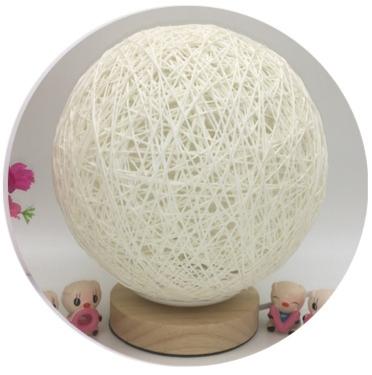 the same style of Instagram romantic girlish night lamp that use USB charge and have rattan ball lampshade in the bedroom