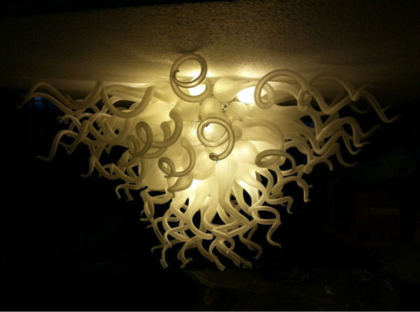 Modern LED Ceiling Lights Energy Saving Light Source Beautiful Elegant Dale Chihuly White Glass Ceiling Light for Living Room Art Decoration