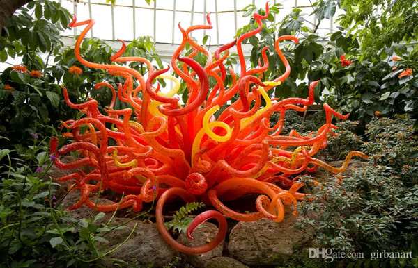 Garden Art Decorations Red Color Glass Sculpture Dale Chihuly Style Luxury Beautiful Murano Blown Glass Sculpture Floor Lamp