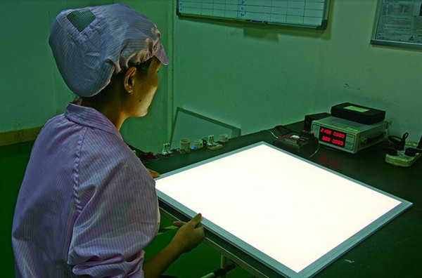 90~95LM/W, 603x603mm(2x2ft), UL listed,Non-flickering led panel, indoor light, 5-year-warranty,SMD4014,3000K/4000K/5000K/6000K