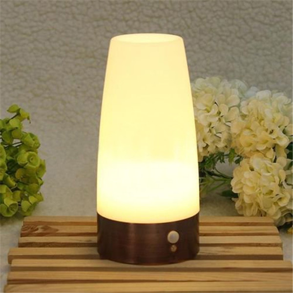 2017 New Wireless PIR Hot Sale Wireless Motion Sensor Retro Bedroom Night Light Battery Powered LED Table Lamp Best Quality Xmas gifts kids