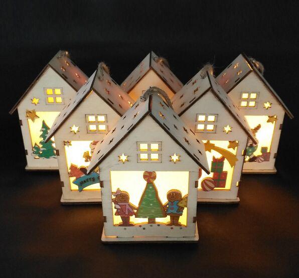 Battery Style Christmas Hanging Decorations Color Painting Cartoon Three-Dimensional Large House Night Lights Lamp Bedroom Beside Lighting