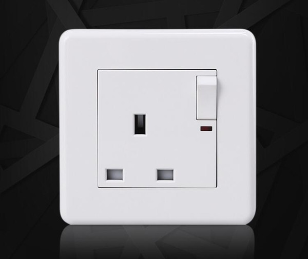 2018 White Socket Panel 13A 250V British standard 86*86mm Three hole Wall Socket UK Socket with switch