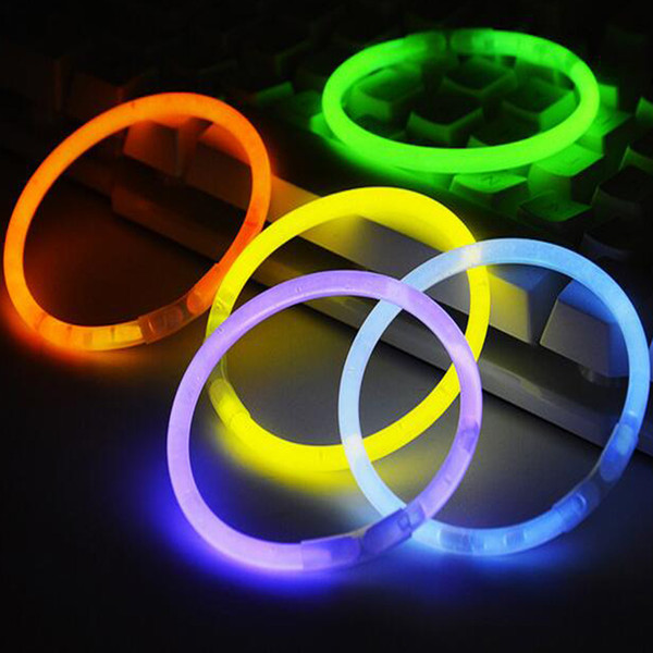 20CM Glow Stick Multi Color Bracelet 100 pcs per lot Glow Stick Bracelets Mixed Colors Party Favors Supplies Light up Toys