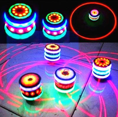 wholesale supply Imitation wood gyroscope Flash rotating gyro Colorful music Luminous imitation wood lay in gyro toys