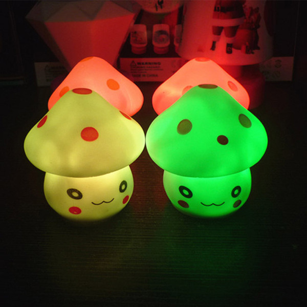 New Cute LED Mushroom Lamp 6.5cm Color Changing Party Lights Mini Soft Baby Child Sleeping Nightlight Novelty Luminous Toy Gift