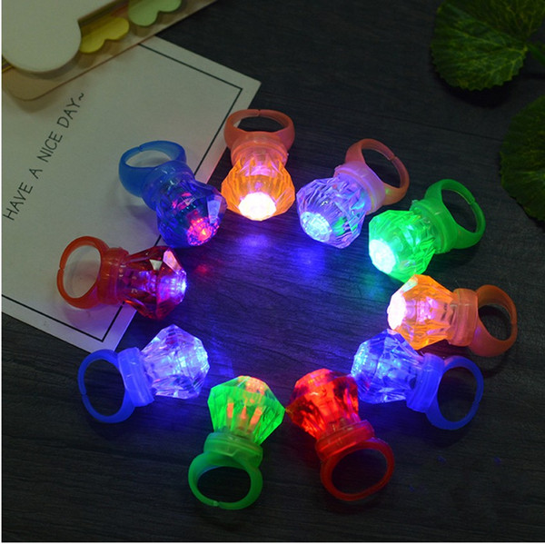 Large Diamond Ring Luminous LED Rings Emitting Products LED Flashing Light Ring Party Disco Finger Lights Halloween Christmas Festival Light