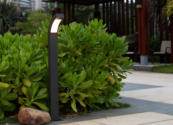 Led courtyard street light lawn outdoor waterproof high rod headlamp outdoor Les Loges Du Park Hotel