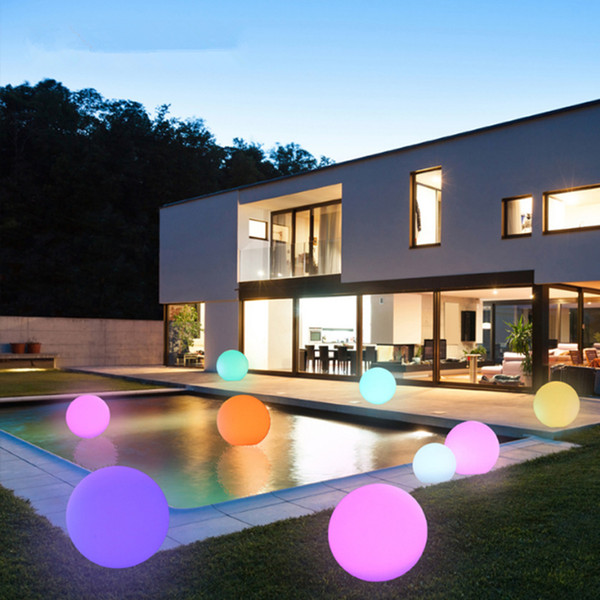 Fashion RGB LED Ball night lights 16 colors change IP68 Waterproof Floating vanity lights for lawn Garden swimming pool Decoration