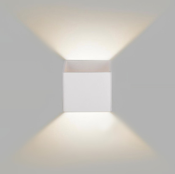 Hot sale AC85-265V Modern LED Wall lamp With Square Shape High Quality 7W Household Living/ Bed Room LED Aluminum Wall light