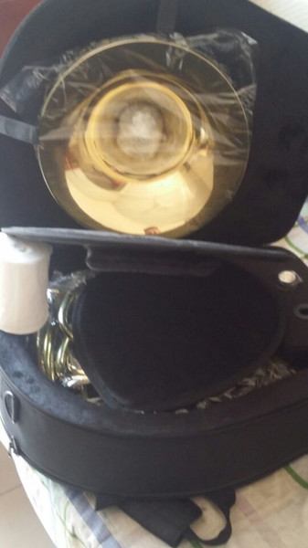Double Detachable bell French Horn CONN Bb 4 key 8D With foambody case top quality 150325