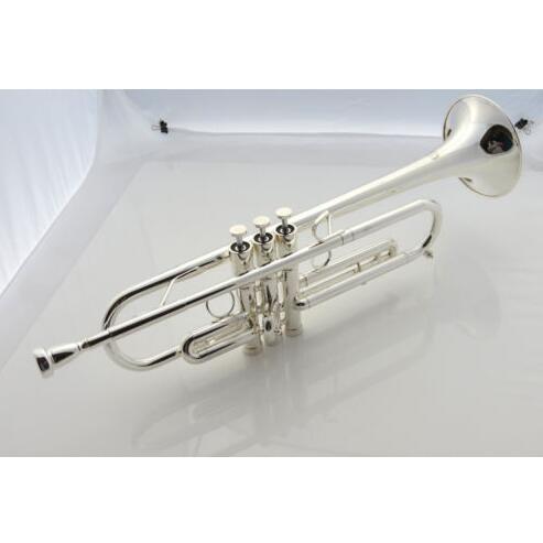 1 pcs Professional Heavy trumpet Bb key Professional Yellow brass body +caseGood quality and good color