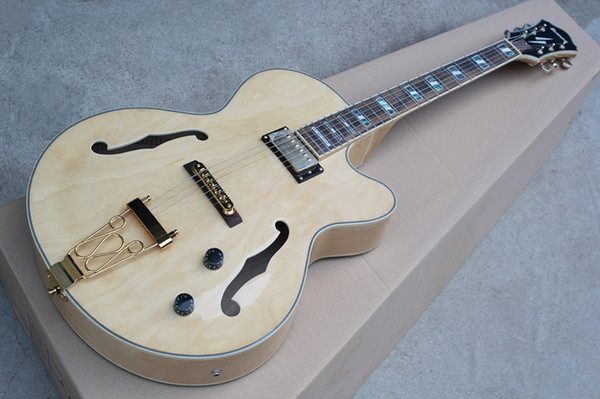 The original wooden maple veneer of thick body jazz hollow electric guitar can be changed as required