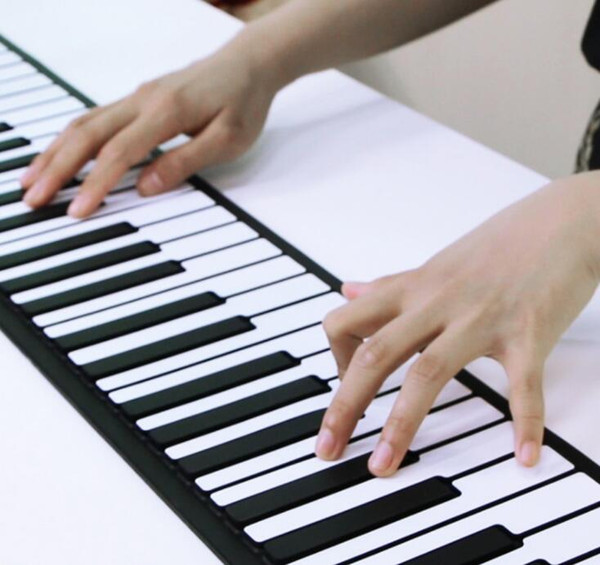 Hand roll piano 88 key thickening professional version Bluetooth soft keyboard folding simulation adult practice portable keyboard
