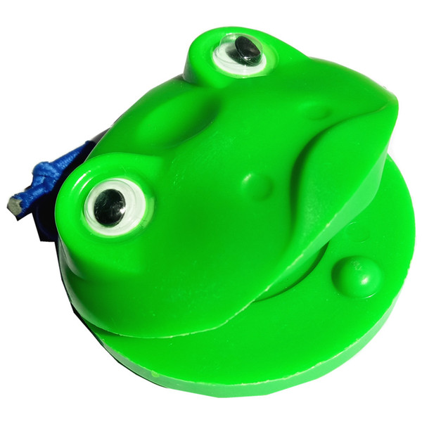 Plastic Cartoon Castanets - pair of green frogs Lovely and sturdy! Great Music Toy for Prechool children Percussion Toy