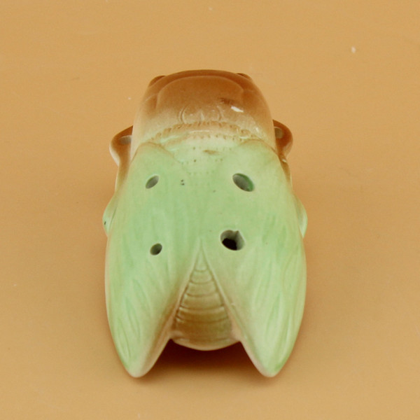 Six-hole alto ocarina creative knows the shape of Hongyin Ocarina cartoon animal Ocarina to send lanyard