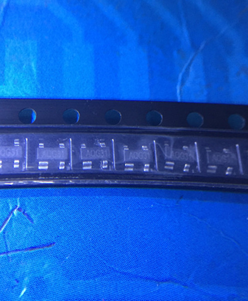 Wholesale 50 pcs/lot IMP811SEUS IMP811SEUS-T IMP SOT143 in stock new and original ic free shipping