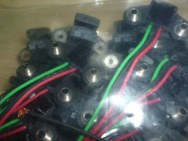 2pcs/lot HME301 Hall Effect Sensors new item , the cable 92.5mm